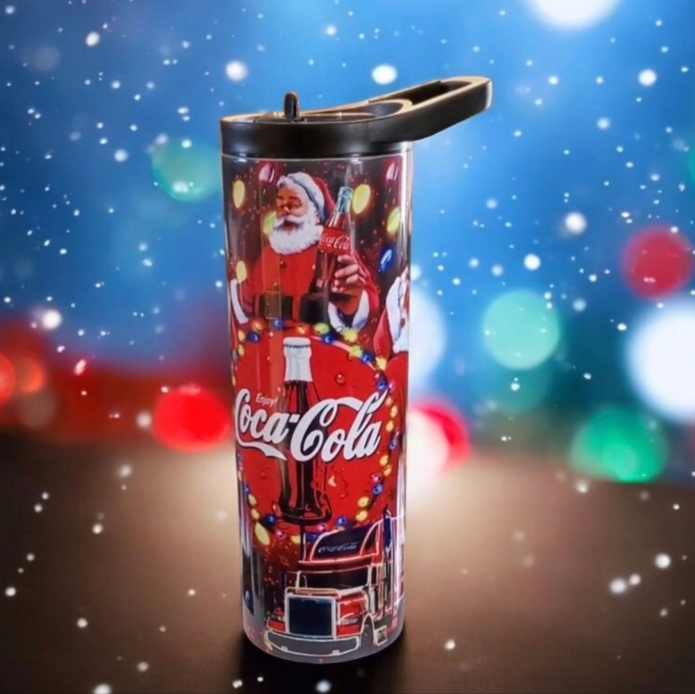 Santa Coca Cola Christmas 20oz Tumbler with duo lids 🎉sale